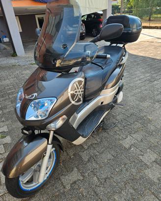 Scooter Yamaha Versity 300