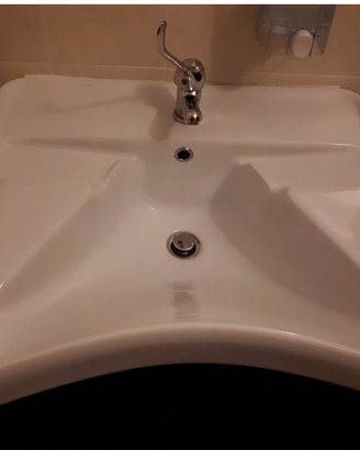 Kit bagno disabili (lavabo e wc), maniglione e all