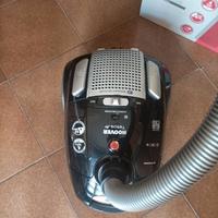 Aspirapolvere Telios plus Hoover con sacchetti