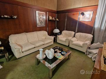 Divano vintage 3 posti più 2 poltrone