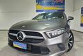 MERCEDES-BENZ A 180 d Automatic Business Luci Am