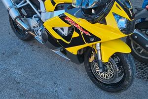 CBR 900rr fireblade