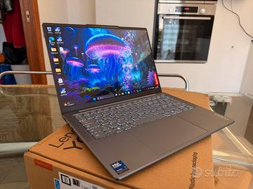 Lenovo Yoga Slim 7 OLED