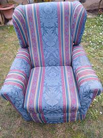 poltrona allungabile  con poggiapiedi