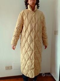 Piumino lungo giallo chiaro