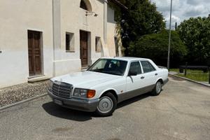 Mercedes 300 SE W126