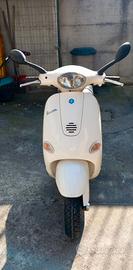 Vespa 150 ET4, anno 2000