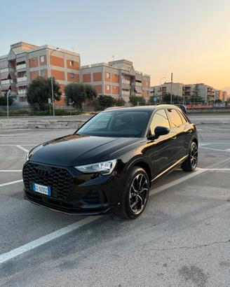 Audi q3 s tronic 2 serie