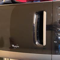 Forno a microonde whirlpool  libera installazione