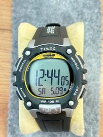 Orologio Timex digitale