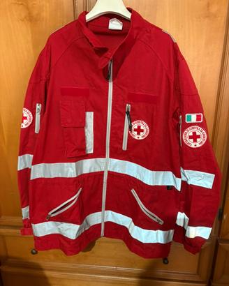 Sahariana e pantalone Croce Rossa.