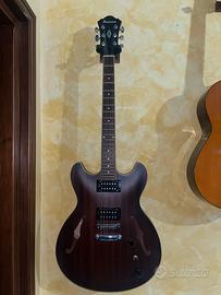 Chitarra semiacustica Ibanez