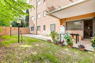 4 LOCALI A ROMA