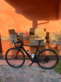 Bici gravel carbonio