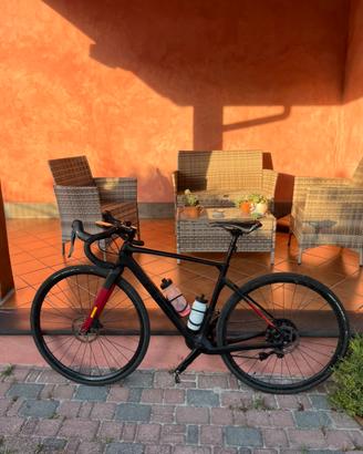 Bici gravel carbonio