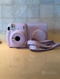 Fujifilm Instax Mini 11 Lilla + custodia e tracoll