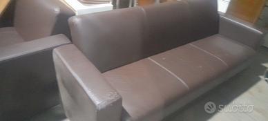 coppia di divani letto con contenitore 