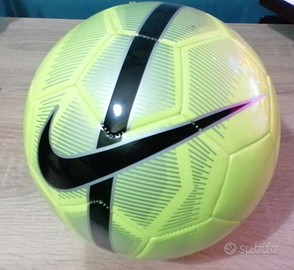 Pallone da calcio nike