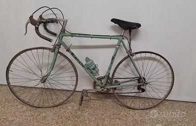 Bicicletta vintage Bianchi.