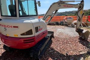 Takeuchi TB 240