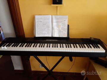 Pianoforte digitale CASIO-CDP220R