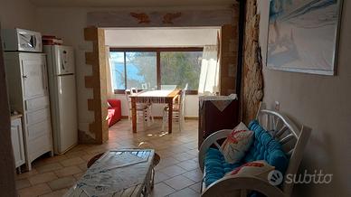 Appartamento fronte mare a Mandriola