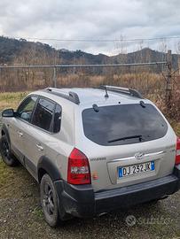 Hyundai tucson 2.0 crdi 4wd fuoristrada