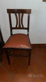 Sedie in legno con seduta  foderata in pelle