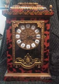 Antico orologio