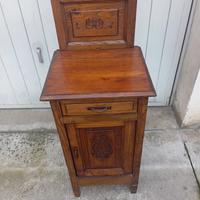 comodino anni 40/45 in Rovere 