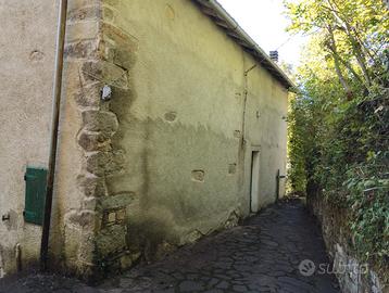 Rustico da ristrutturare