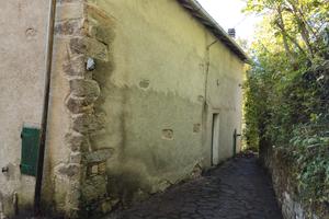 Rustico da ristrutturare