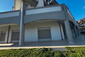 Palestrina: locale commerciale nuova costruzione