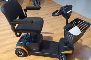 SCOOTER ELETTRICO ONE AIR+ PER ANZIANI E DISABILI 