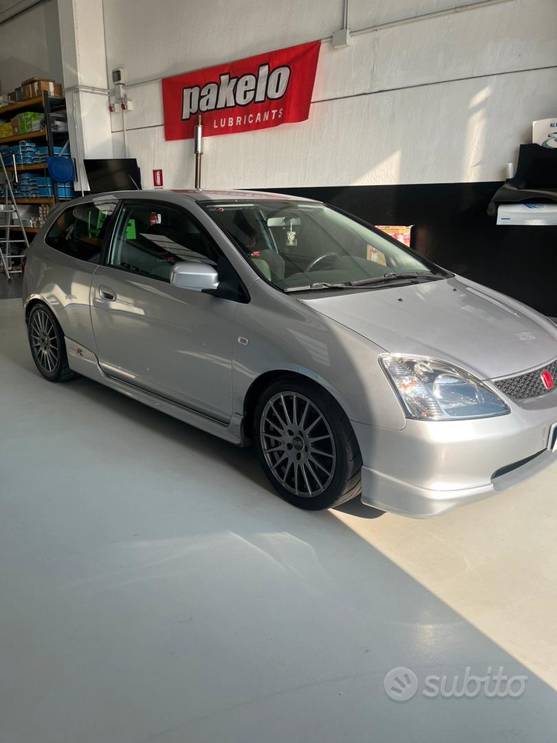 Honda Civic 2001 photo 2