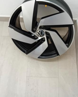 cerchi golf8 gti 