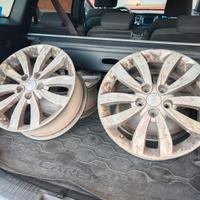 Cerchi in lega per Kia Carens III serie