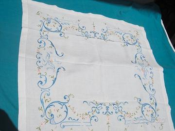 Tovaglia ricamata colorata