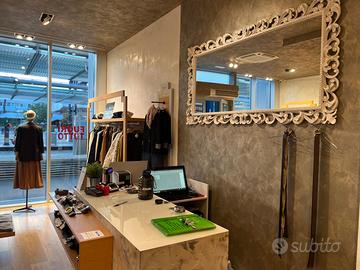 arredamento negozio di abbigliamento
