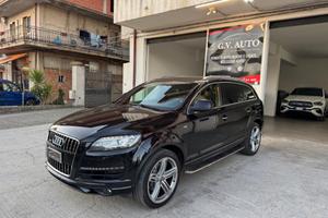 Audi Q7 3.0 V6 TDI quattro tiptronic edition