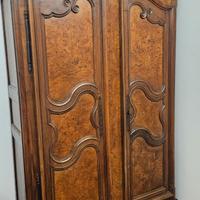 Armoire francese stile periodo Luigi XV a due ante