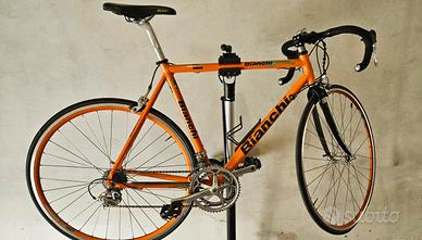 bici da corsa bianchi