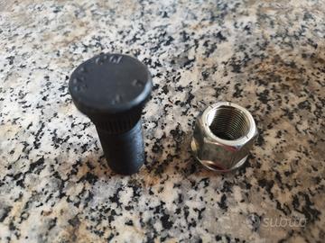 colonnette e dadi 10,9