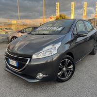 Peugeot 208 PureTech 82 5 porte Allure