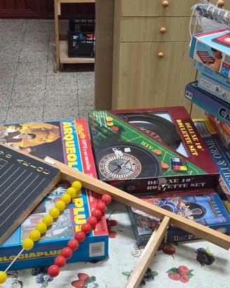 Lotto giochi misti per bambini e ragazzi