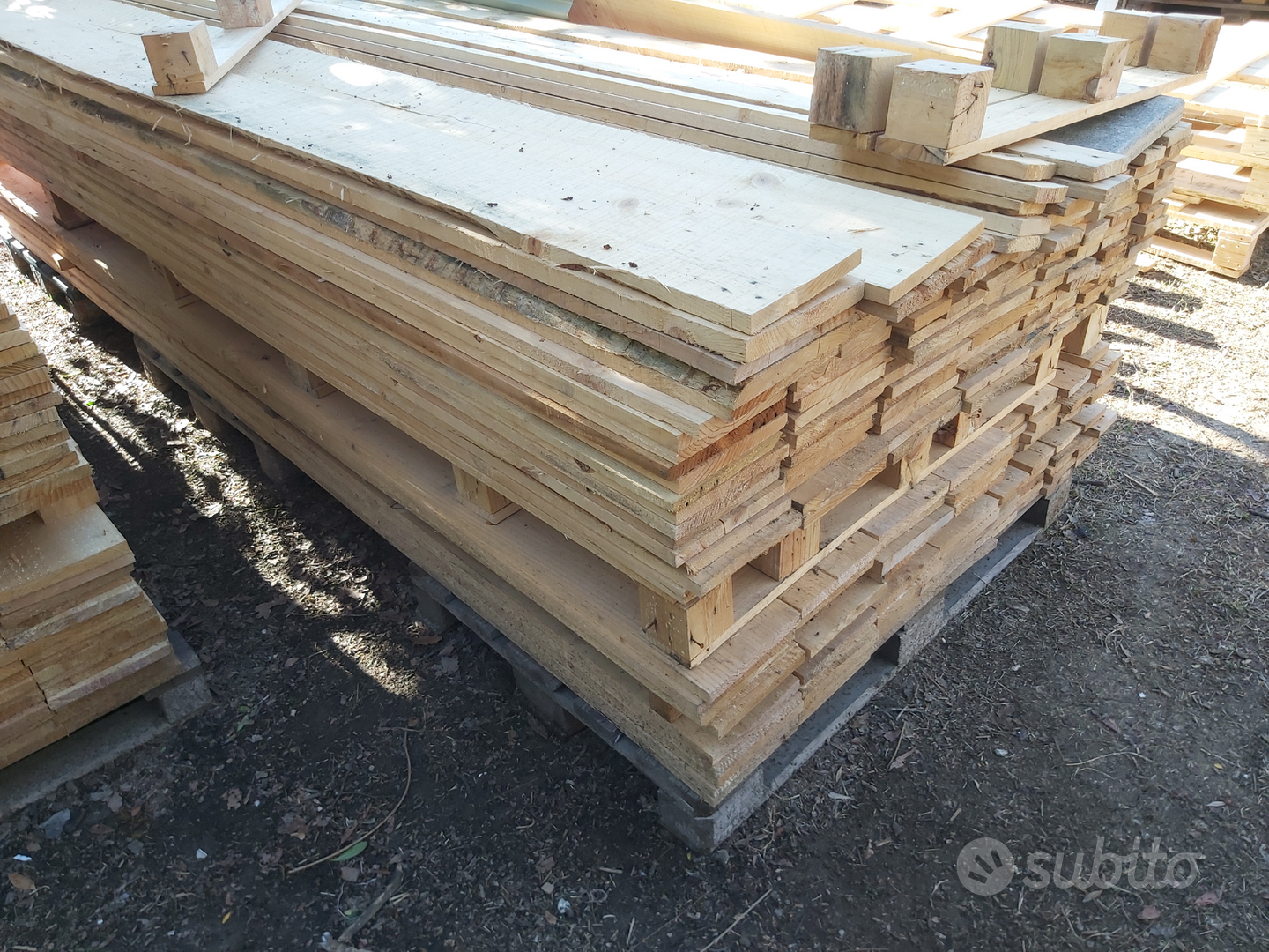 Assi Tavole di legno 3.45 metri x gazebo recinto - Giardino e Fai da te In  vendita a Ferrara