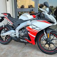 Aprilia RS 125 2025 Kingsnake White