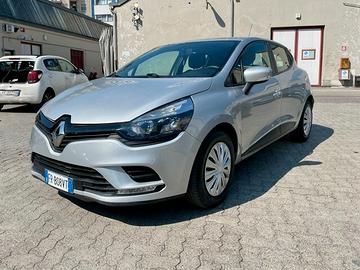 Renault Clio 1.2 75CV 5 porte Life Km 56.000!!!UNI