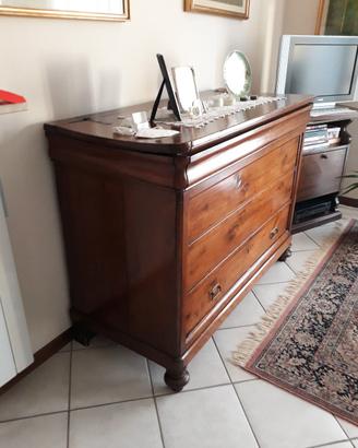 Madia in stile Cappuccino 