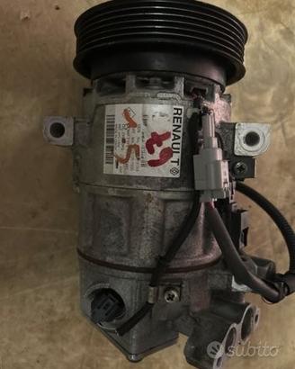 Compressore clima Renault captur 1.5 D k9k 2015